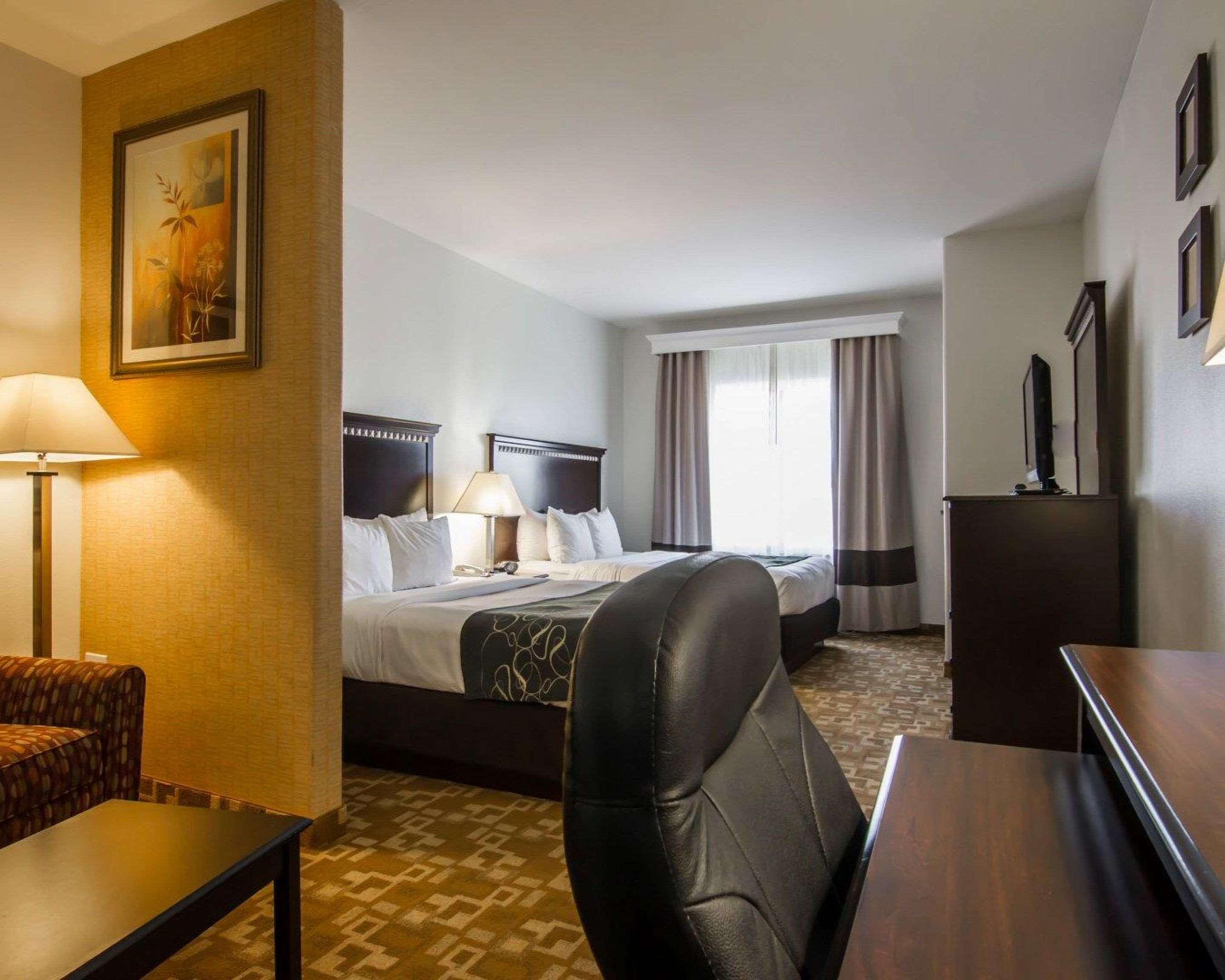 คอมฟอร์ต สวีท เวสต์ ดัลลัส ค็อคเรล ฮิลล์ Hotel ภายนอก รูปภาพ