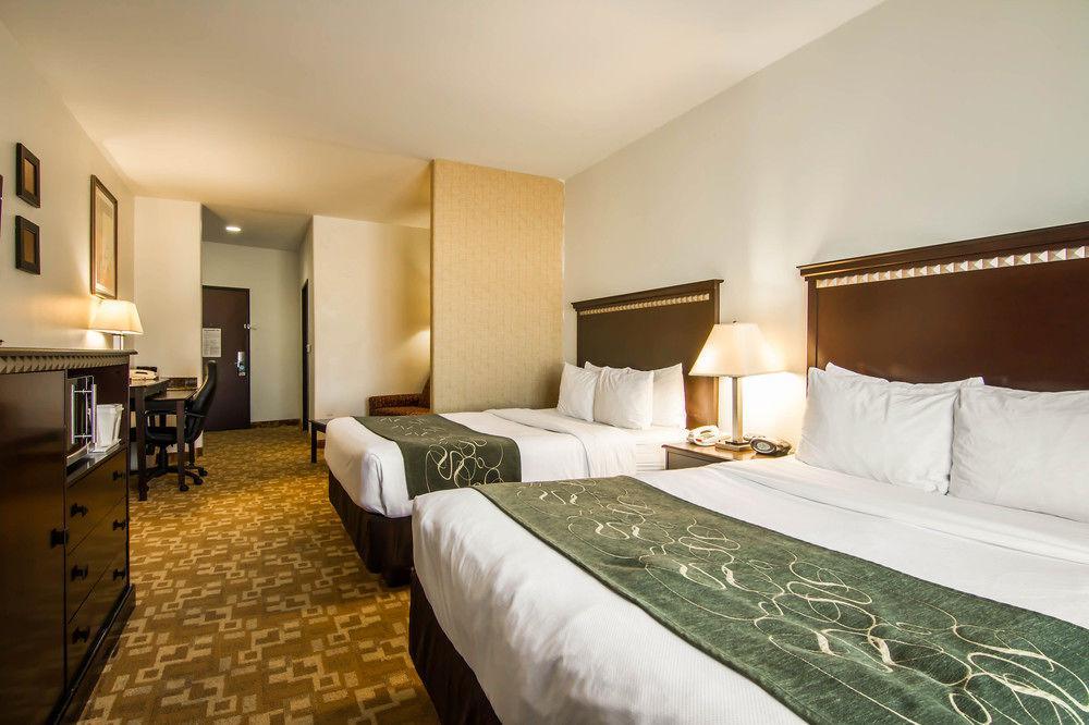 คอมฟอร์ต สวีท เวสต์ ดัลลัส ค็อคเรล ฮิลล์ Hotel ภายนอก รูปภาพ